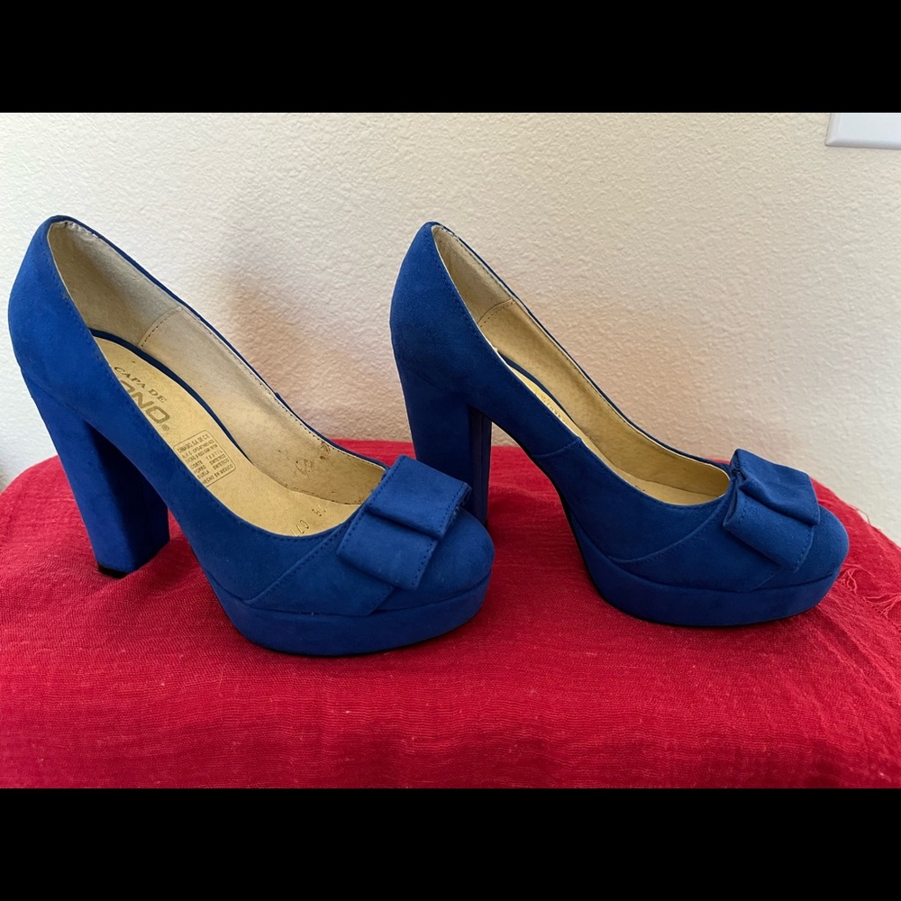 Beautiful Royal Blue Block Heel Shoes